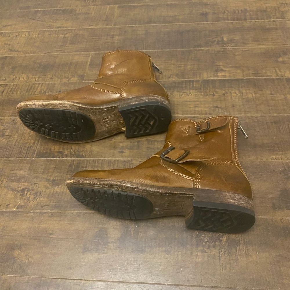 Frye Veronica Leather boots - Picture 6 of 14